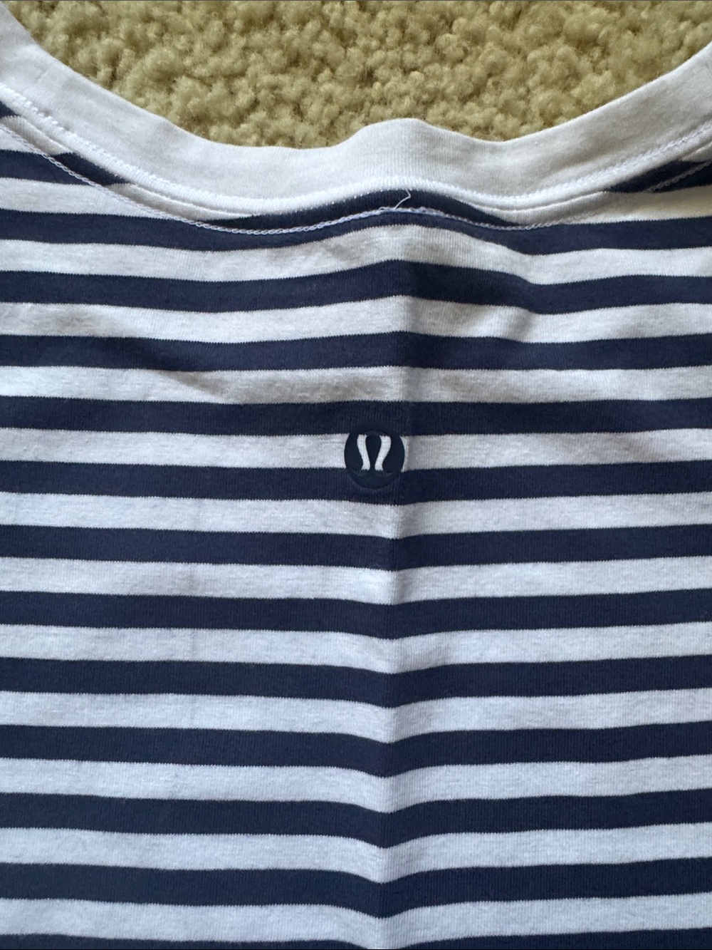Lululemon Love Crewneck Bold Narrow Stripe White Navy - Picture 3 of 3